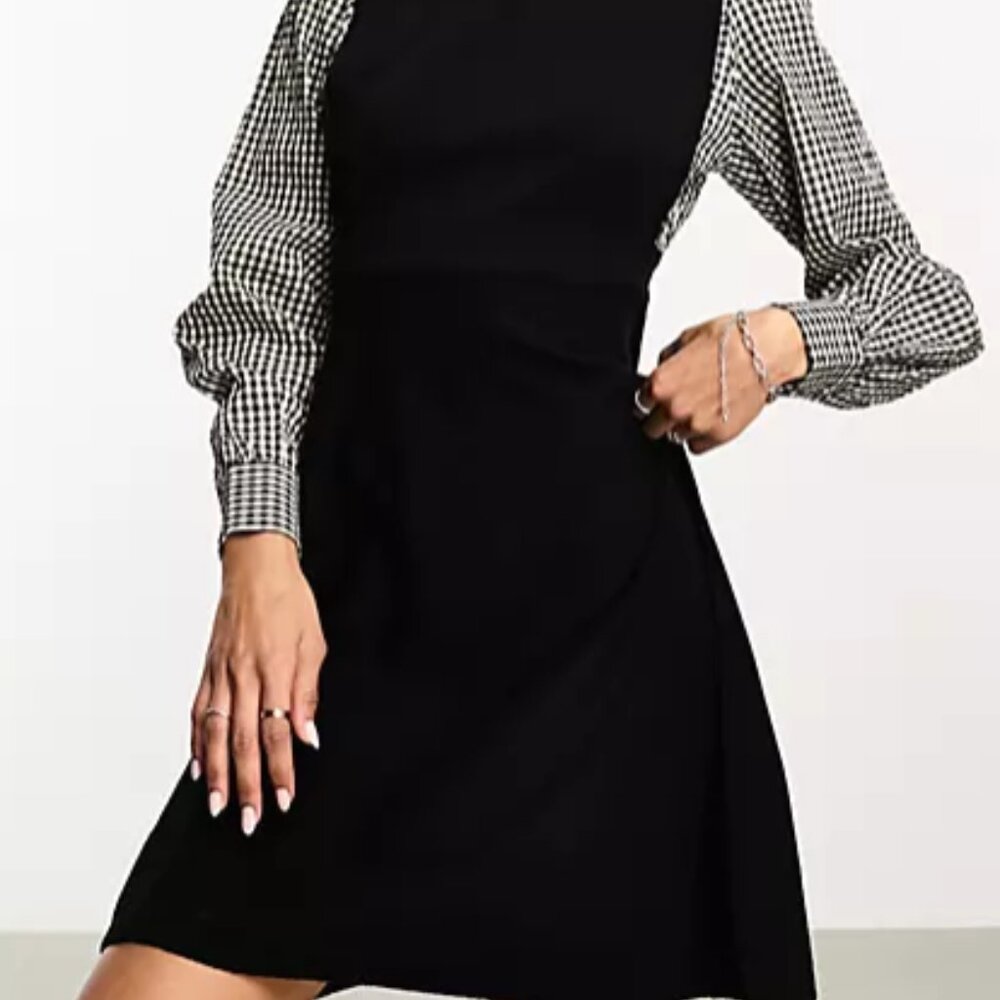NWOT Y.A.S. Knitted Mini Dress with Check Sleeves Size M